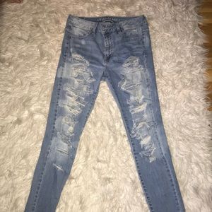 American Eagle Ripped Jeans!!!!